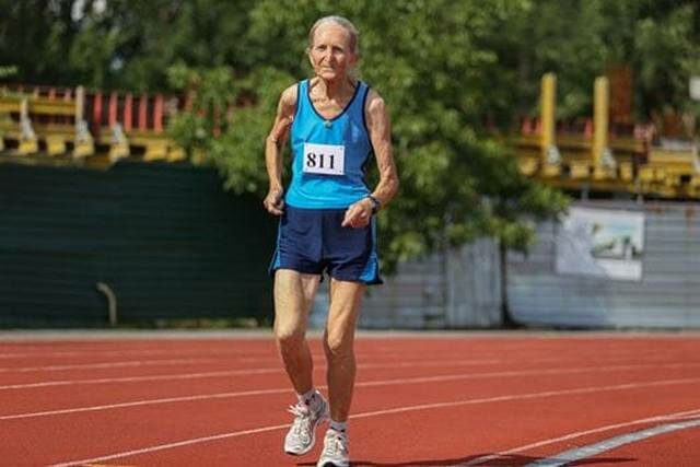 80-річна жителька Черкас встановила рекорд України з бігу (відео)