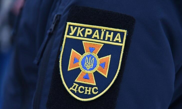 Уманські рятувальники напередодні новорічних свят нагадали освітянам про техніку безпеки