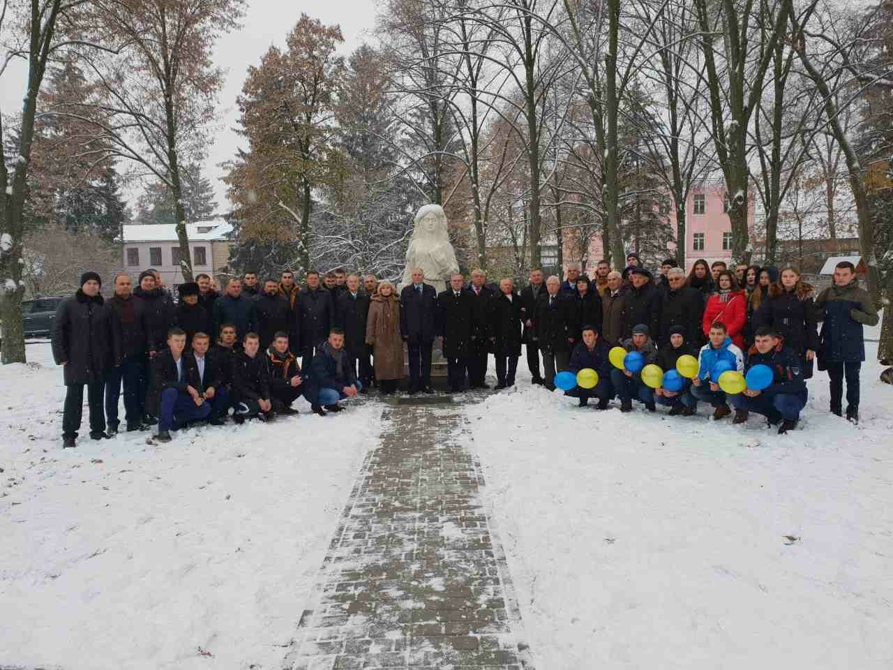 Студенти факультету агрономії Уманського НУС заклали капсулу пам’яті нащадкам (Фото)